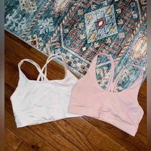Lululemon sports bras